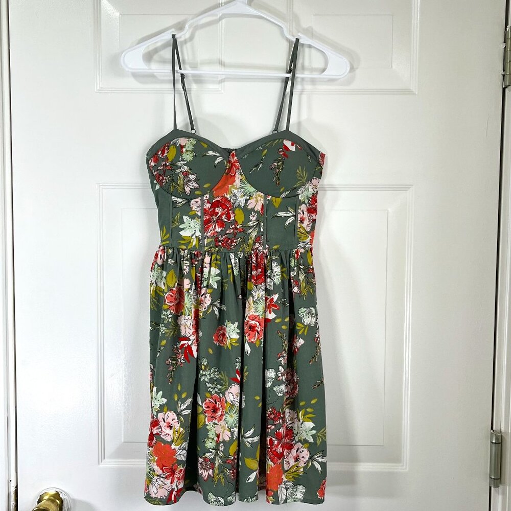 B.O.G. Collective Floral Sage Green Mini Floral Sundress Size Medium